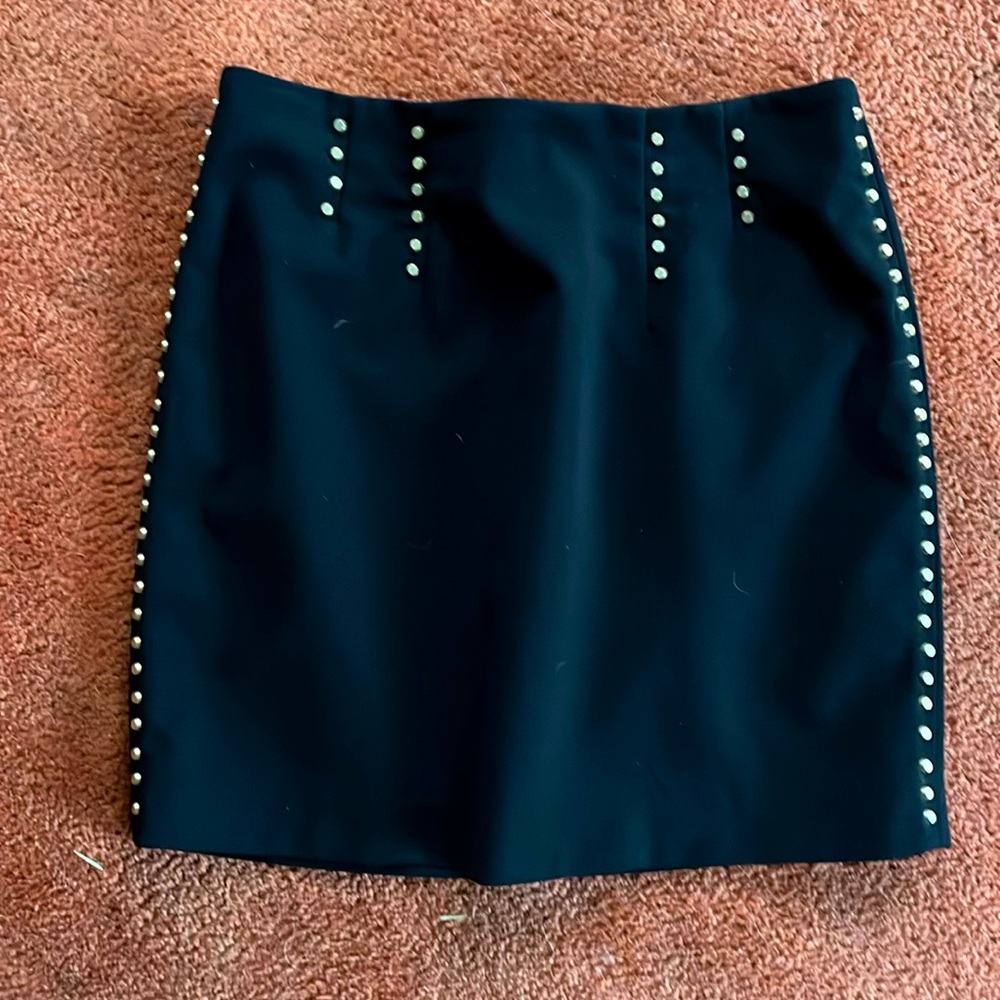 H&M Skirts with rivets-Women’s size 8